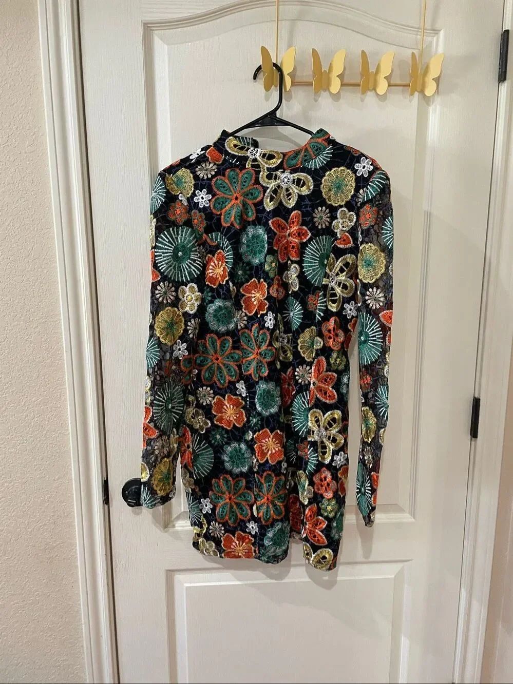 Vici long sleeve floral dress size large